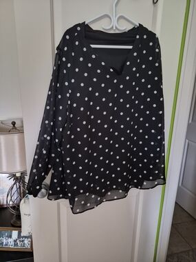 CJ Banks Black and White Polka Dot V-Neck Blouse